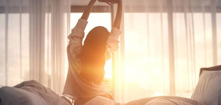 How to Use Light Therapy to Reset Your Body Clock After Night Shifts